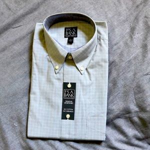 NWT Jos A Bank Travelers cotton sport shirt